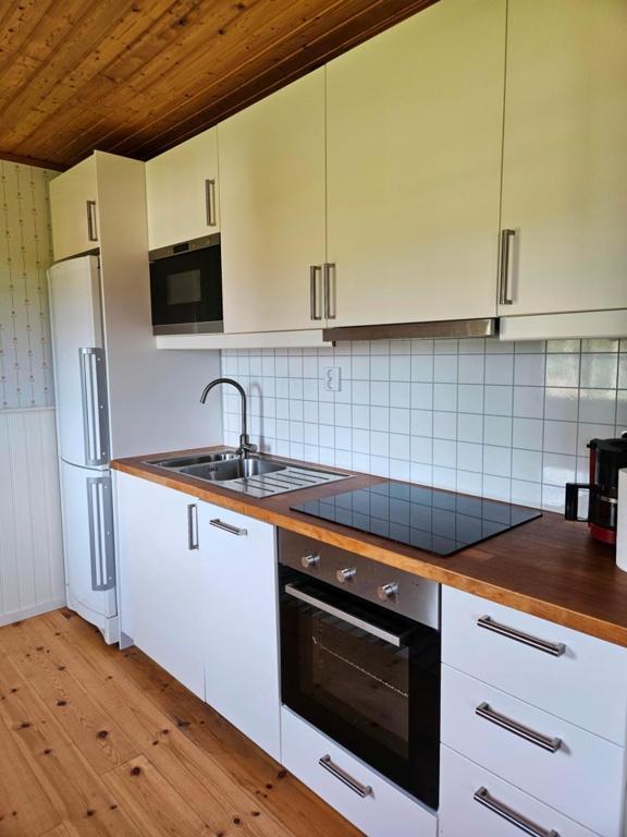 Askevikstugby Villa Sjötorp Kültér fotó