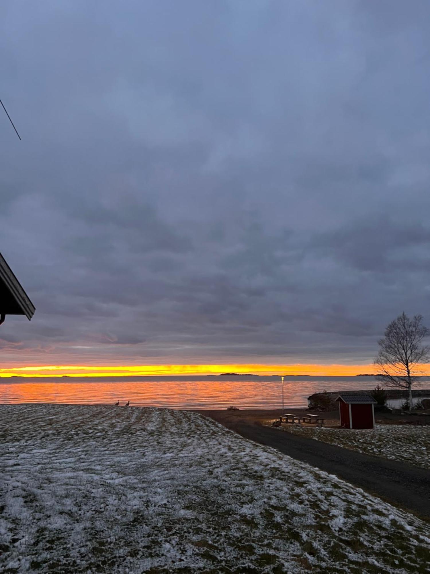 Askevikstugby Villa Sjötorp Kültér fotó